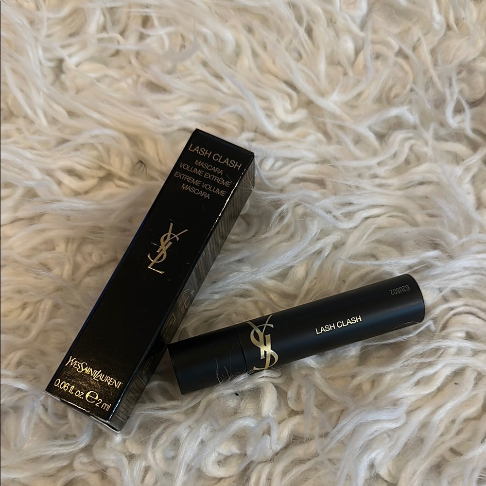 6/$25 Yves Saint Laurent Lash Clash Mascara sample- Black